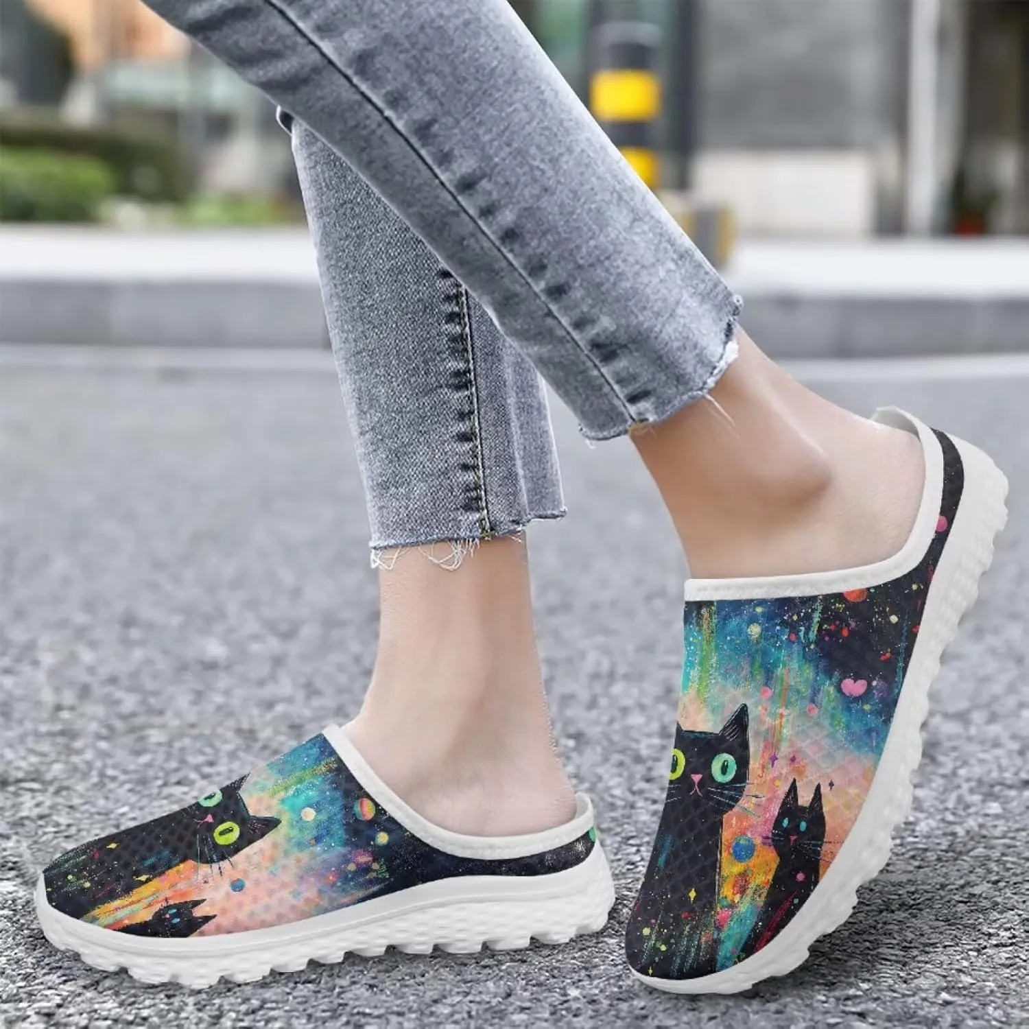 Cat Print Mule Shoes for Women Low Top Non Slip Garden Shoes Low Top Sneaker Breathable Casual Flats Mule Sneakers