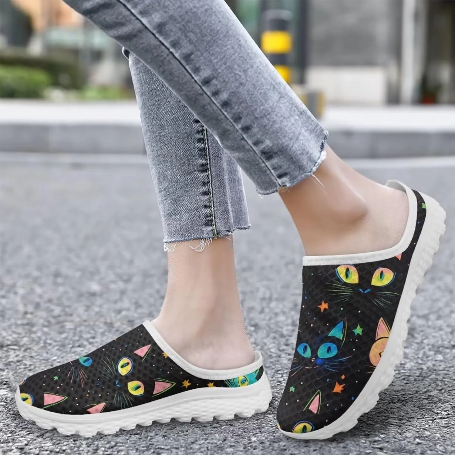Cat Print Mule Shoes for Women Low Top Non Slip Garden Shoes Low Top Sneaker Breathable Casual Flats Mule Sneakers