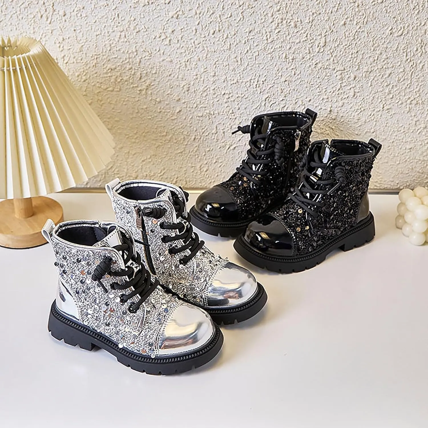 Girls Ankle Boots Kids Fashion Sequined Short Booties Casual Lace Up Platform Combat Boots Soft Sole Walking Shoes