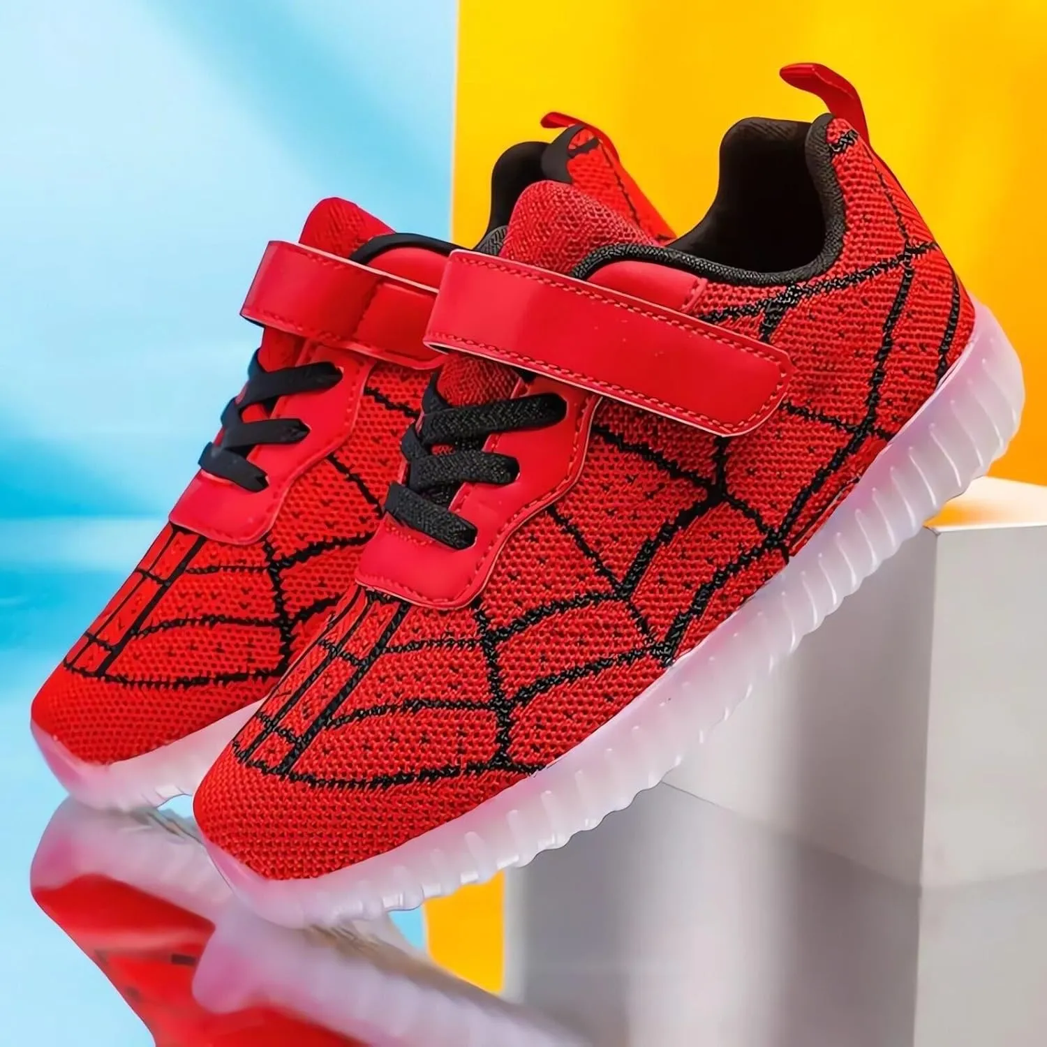Kids LED Shoes Boys Girls Light Up Trainers Children USB Charging Flashing Sneakers Gift for Birthday Halloween Xmas