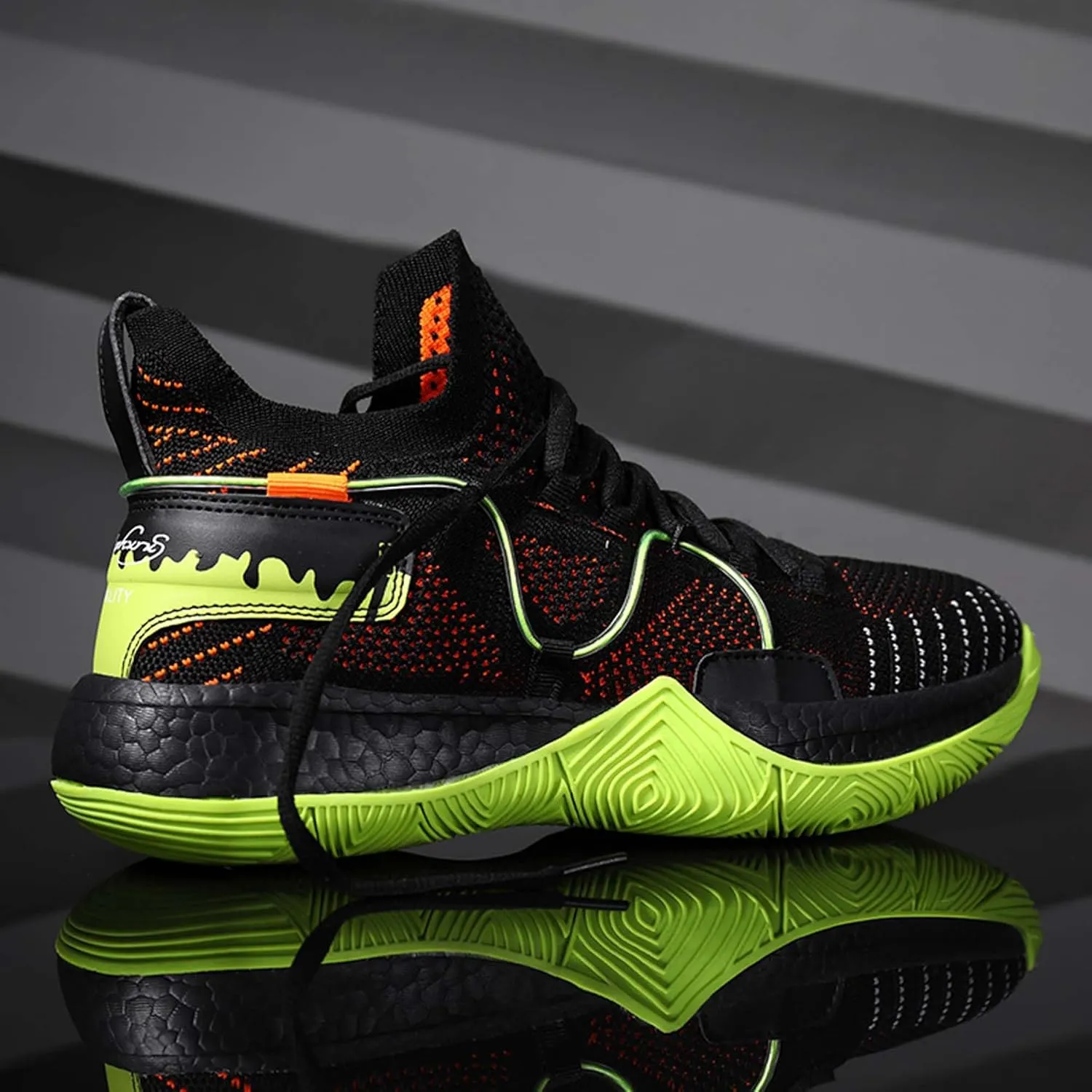 Mens and Womens Mesh Fabric Breathable Basketball Sneakers Mid Top Lace Up Casual Sneakers Non Slip and Breathable Fitness Training Shoes Lightweight Outdoor Hiking Shoes Baseball Sneakers
