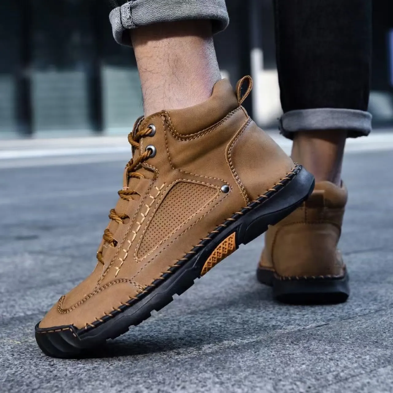 Men's Handmade Leather Boots - Comfortable Waterproof Arch Support, Hand-Stitched Ankle Boots with Wide Toe Box for Outdoor Use