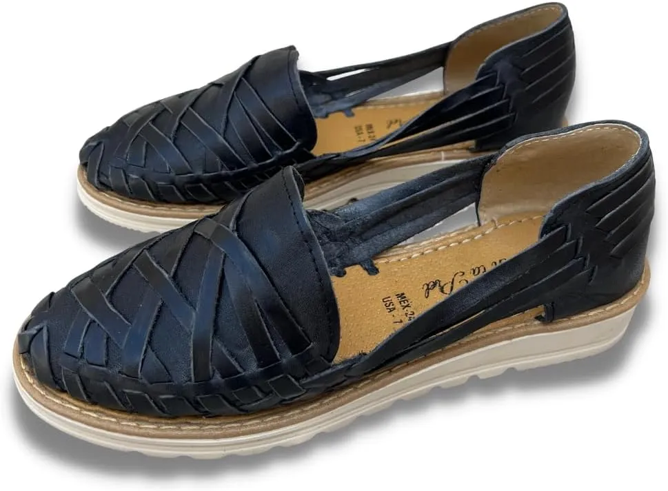 Mexico en la Piel Women's Handmade Leather Huarache Sandals – Genuine Leather, Closed Toe, Water-Resistant, Casual Slip-On Flats with Interlaced Straps – Available in Tan, Black, and Shedron