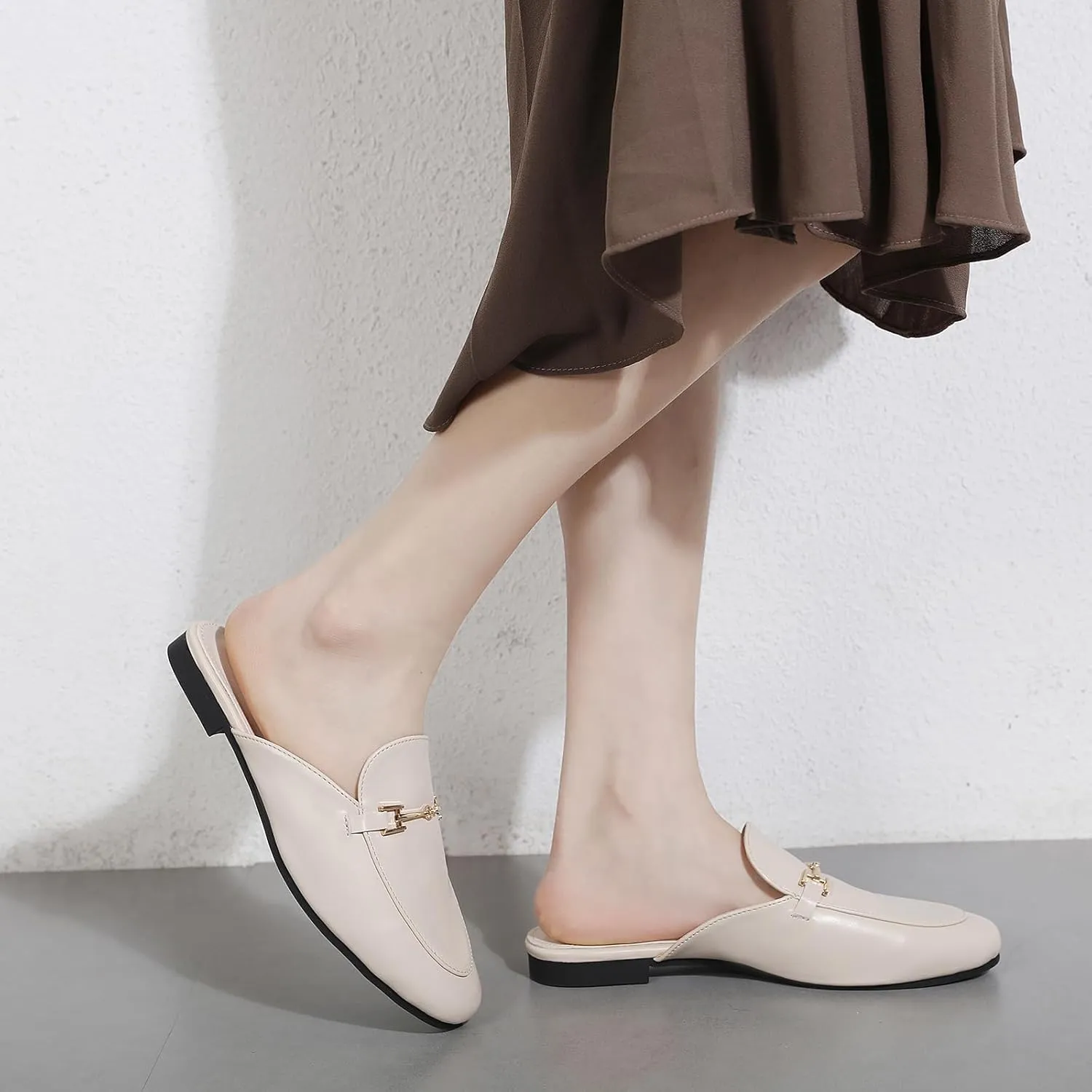 Mules for Women Flats Round Toe Womens Mules Buckle Slip on Slides Backless Loafer Shoes