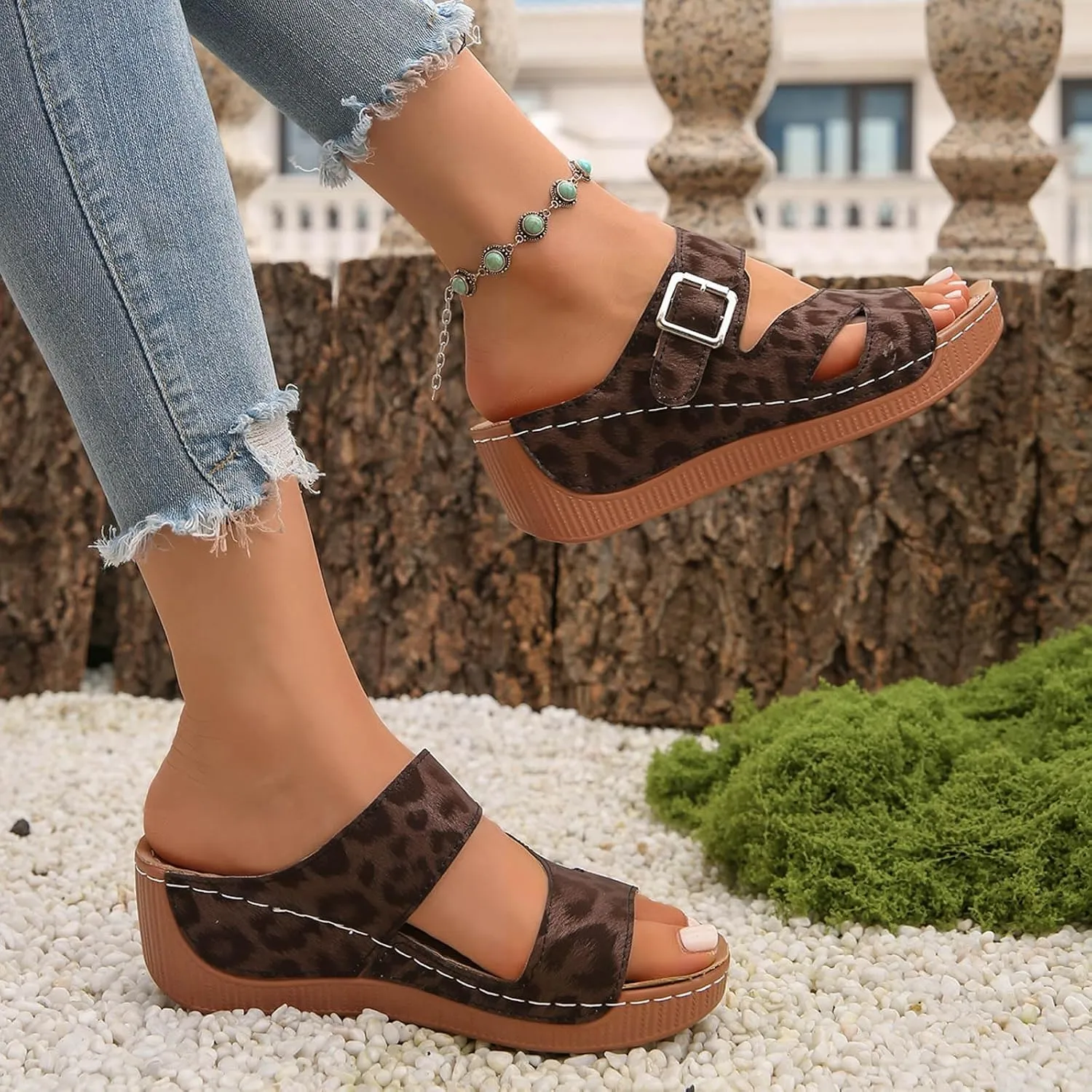 Sandals for Women Casual Slip on Slippers Comfy Wedge Platform Sandals Summer Casual Beach Thick Soled Shoes
