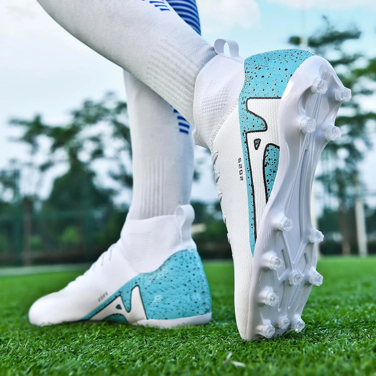 Soccer Cleats for Womens Mens Outdoor Unisex Turf Shoes Youth Rugby Shoes Adult AG FG TF Football Boots Wide Training Sneaker