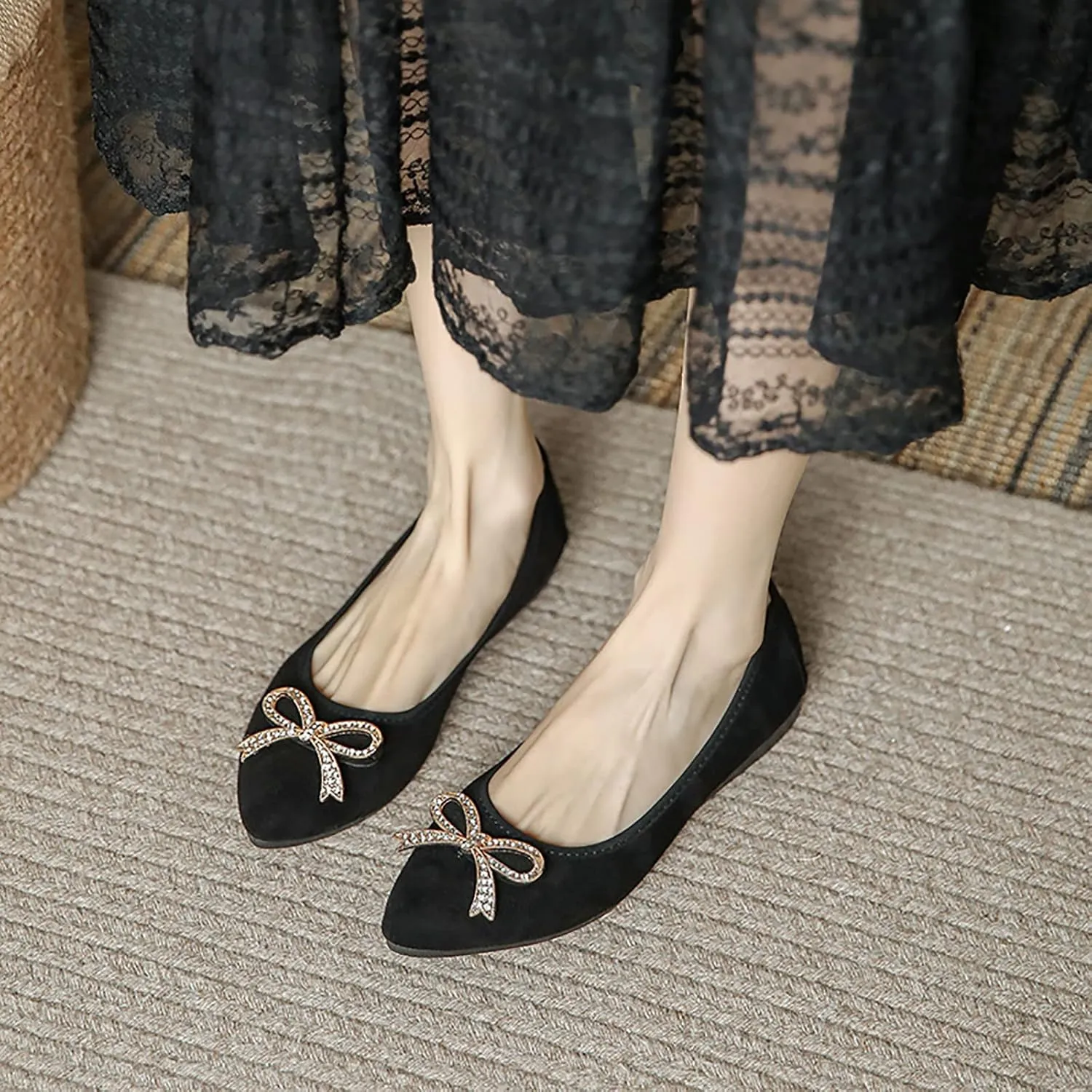 Unifizz Women’s Foldable Ballet Flats Casual Pointed Toe Comfort Soft Suede Slip On Dress Shoes Nude Flats Roll Up Shoes