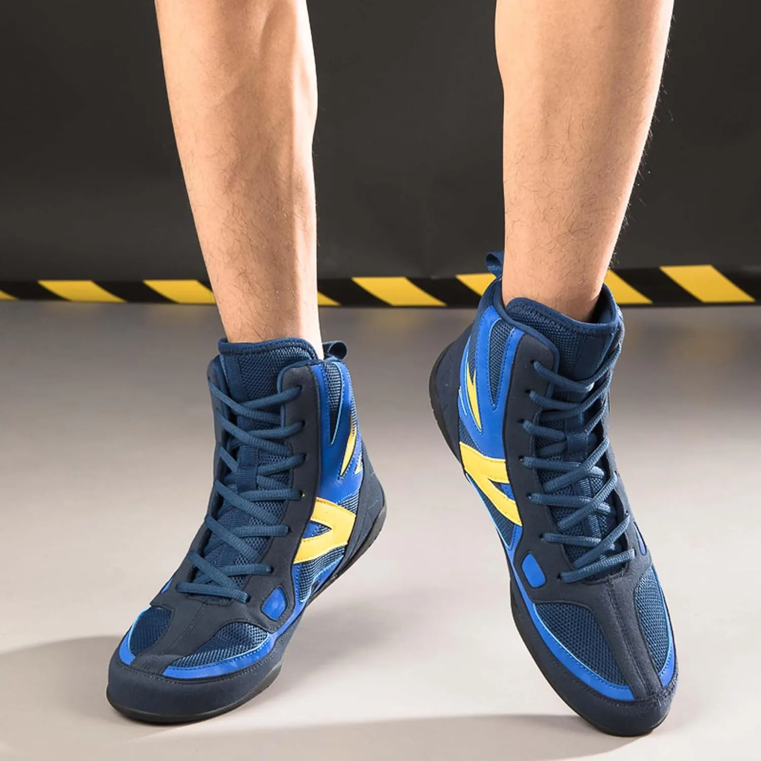 Usoway Men's Professional Boxing Shoes Non-Slip Wrestling Shoes Women's Lightweight Boxing Wrestling Training Shoes Adult Fitness Sports Shoes Fighting Weightlifting Multifunctional Shoes