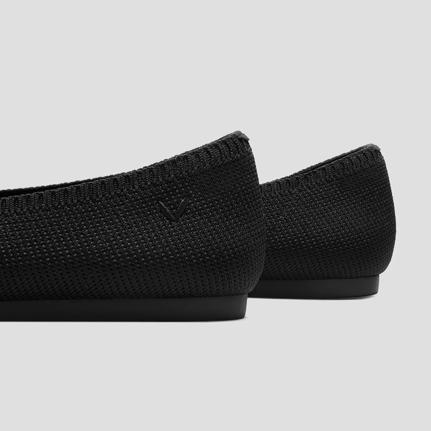 VIVAIA Aria 5 Classic Women's Flats Slip on Pointed-Toe Flats Shoes with Arch Support Counter Padding Washable Ballet Shoes for Work