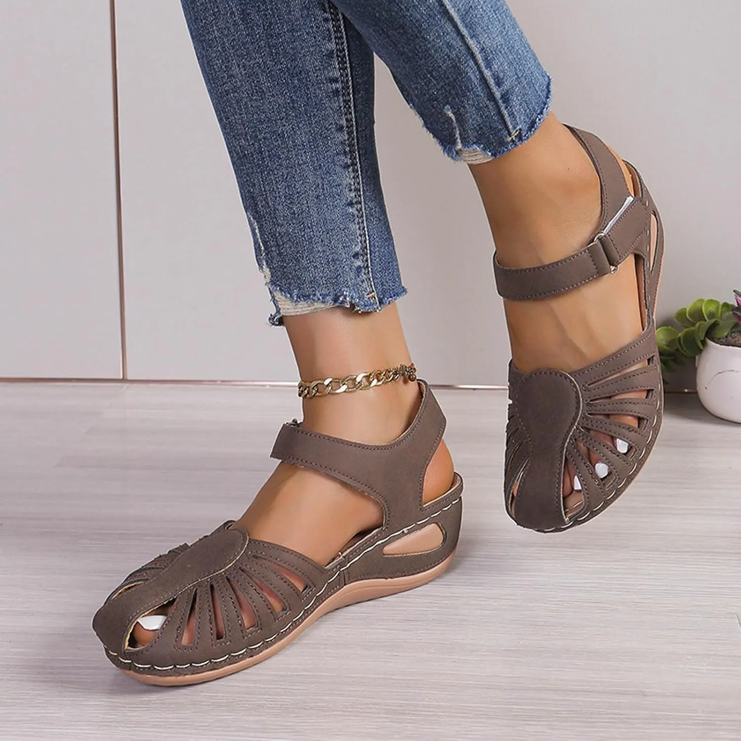 Women Close Toe Walking Sandals Dress Summer Wedges Heels for Women Ankle Strap Orthopedic Sandals Hollow Beach Shoes