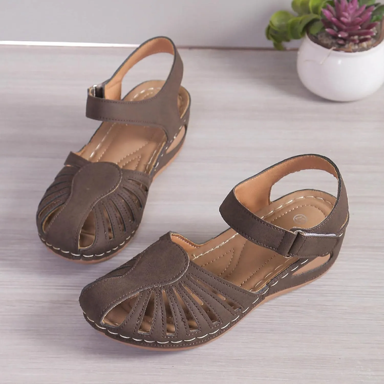 Women Close Toe Walking Sandals Dress Summer Wedges Heels for Women Ankle Strap Orthopedic Sandals Hollow Beach Shoes