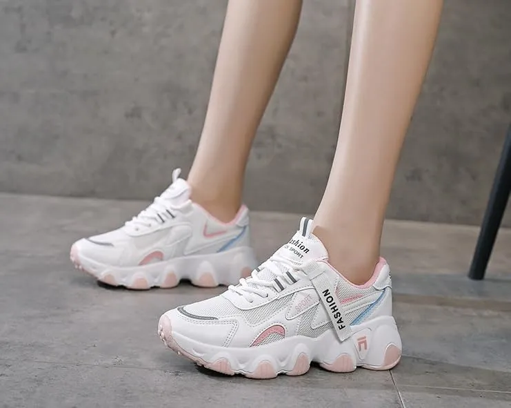 Women's Colorblock Lace-Up Sneakers, Non-Slip Low Top Shoes Casual Breathable Walking Sporty Shoes with Thick Soft Sole