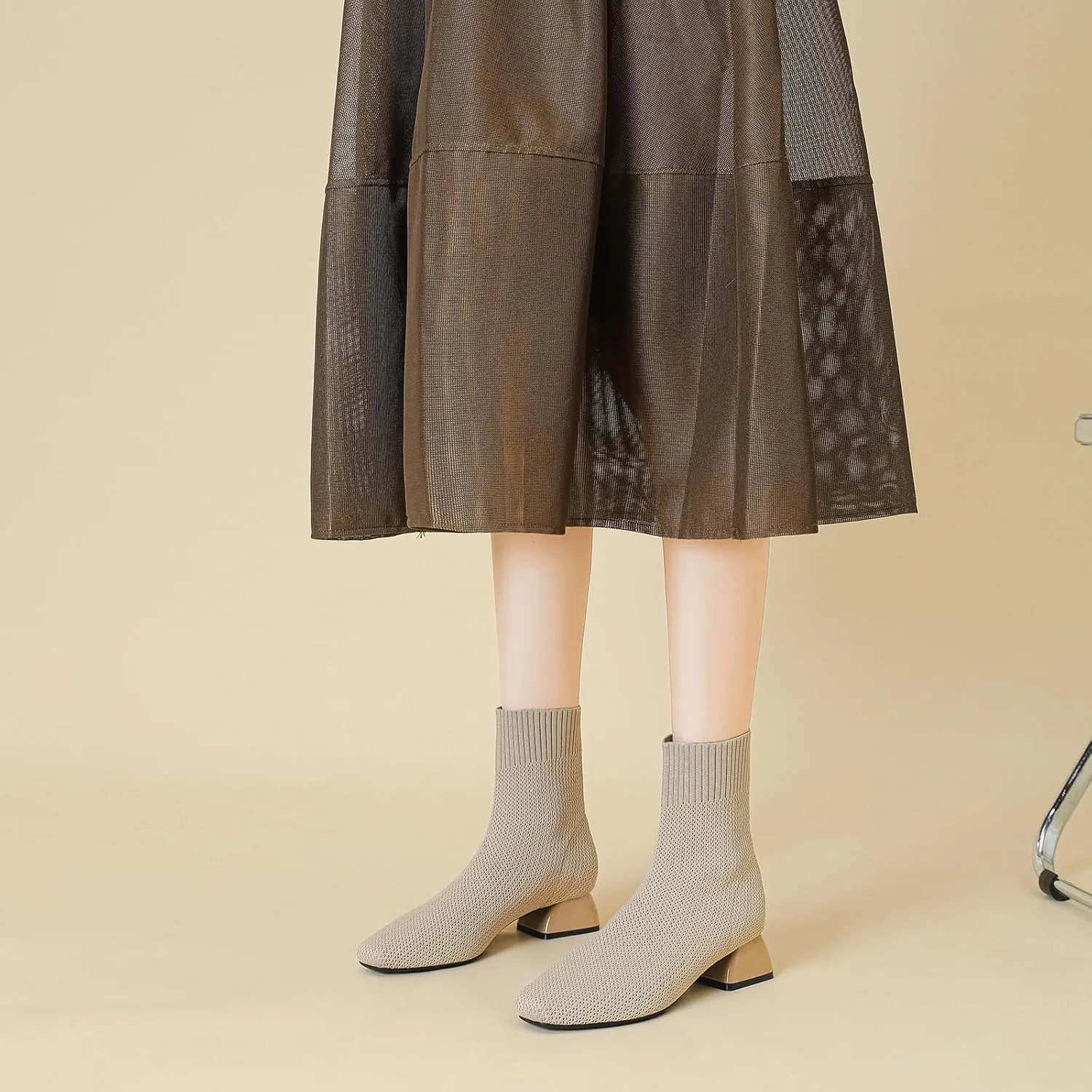 Women's Knit Chunky Block Heel Ankle Boots Fashion Square Toe Elastic Fabric Low Heel Slip On Casual Boots Comfort Breathable Dress Sock Booties