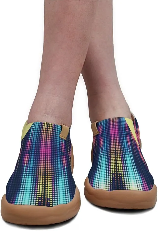 Women's Knitted Slip-on Loafers Comfortable, Light and Fashionable Sneakers Art Painted Travel Shoes